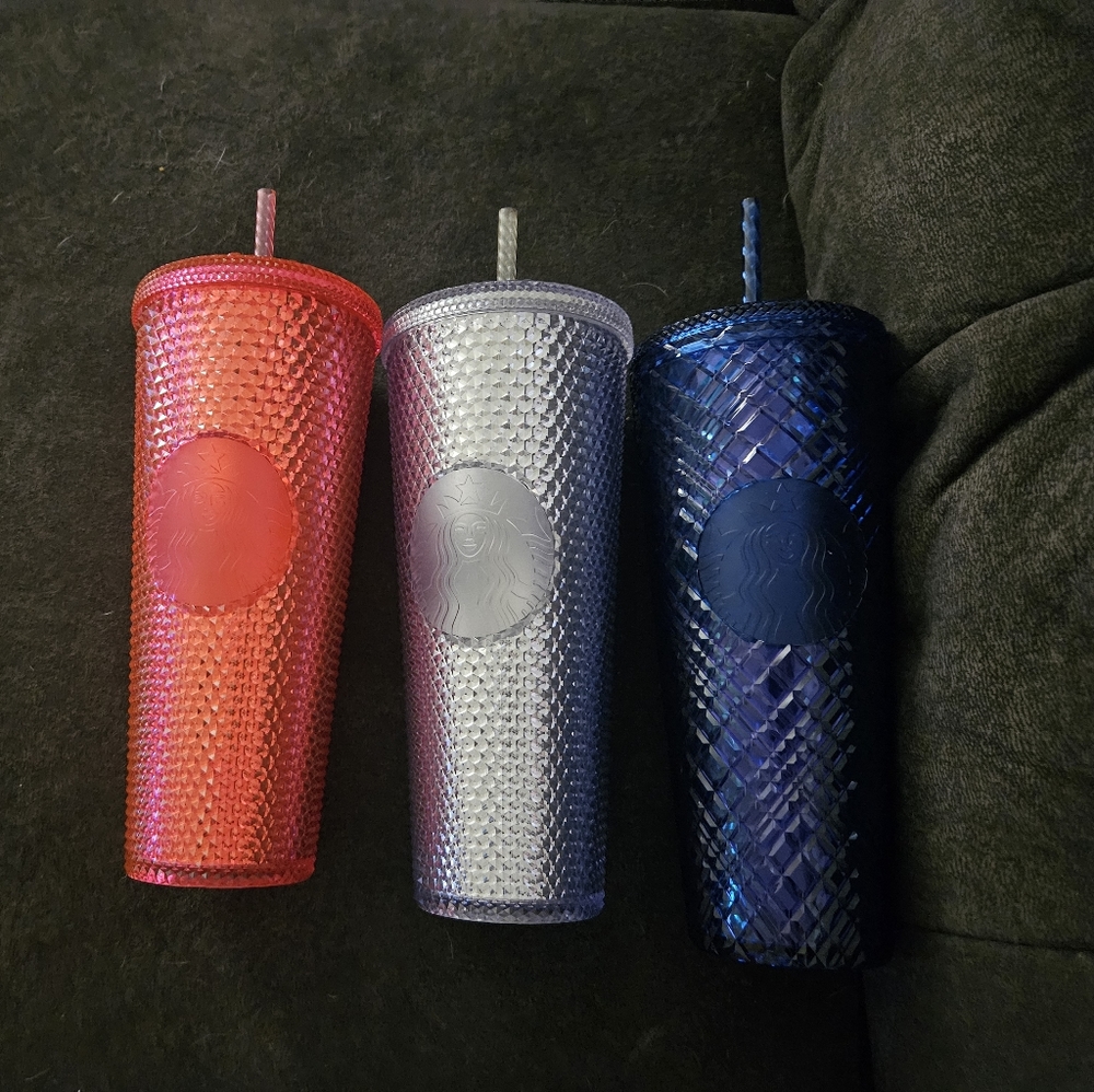 3 Starbucks tumblers